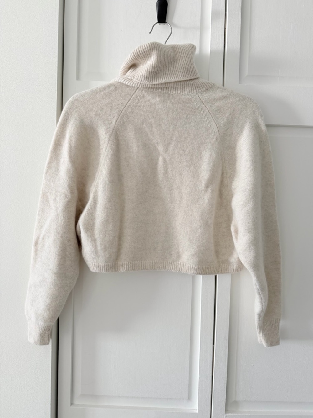 Wilfred 100% Cashmere Oversized Cropped Turtleneck Sweater - XS - Picture 7 of 11